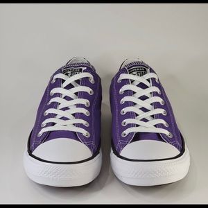 Converse CTAS Low Top Electric Purple Sneakers NWT